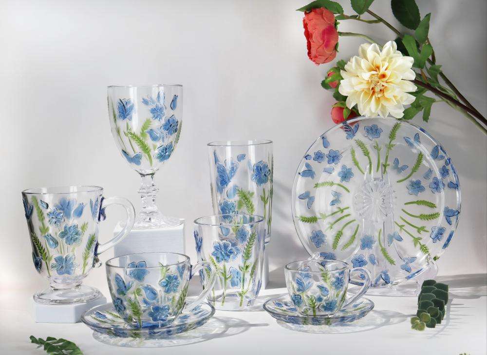 Spring bloom series with blue flower embossment (1)