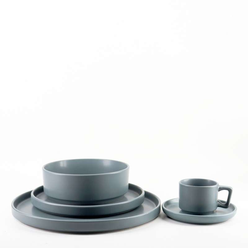 Minimalist Matte Grey Stoneware Set (7)