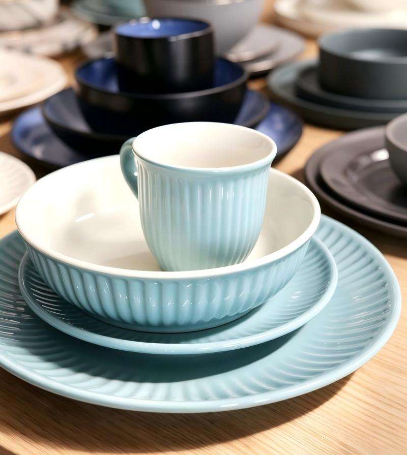 Tiffany‑Blue Glazed Stoneware Set with Vertical Ribbed Texture (1)